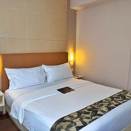 Terraz Tree Hotel Dżakarta Zewnętrze zdjęcie