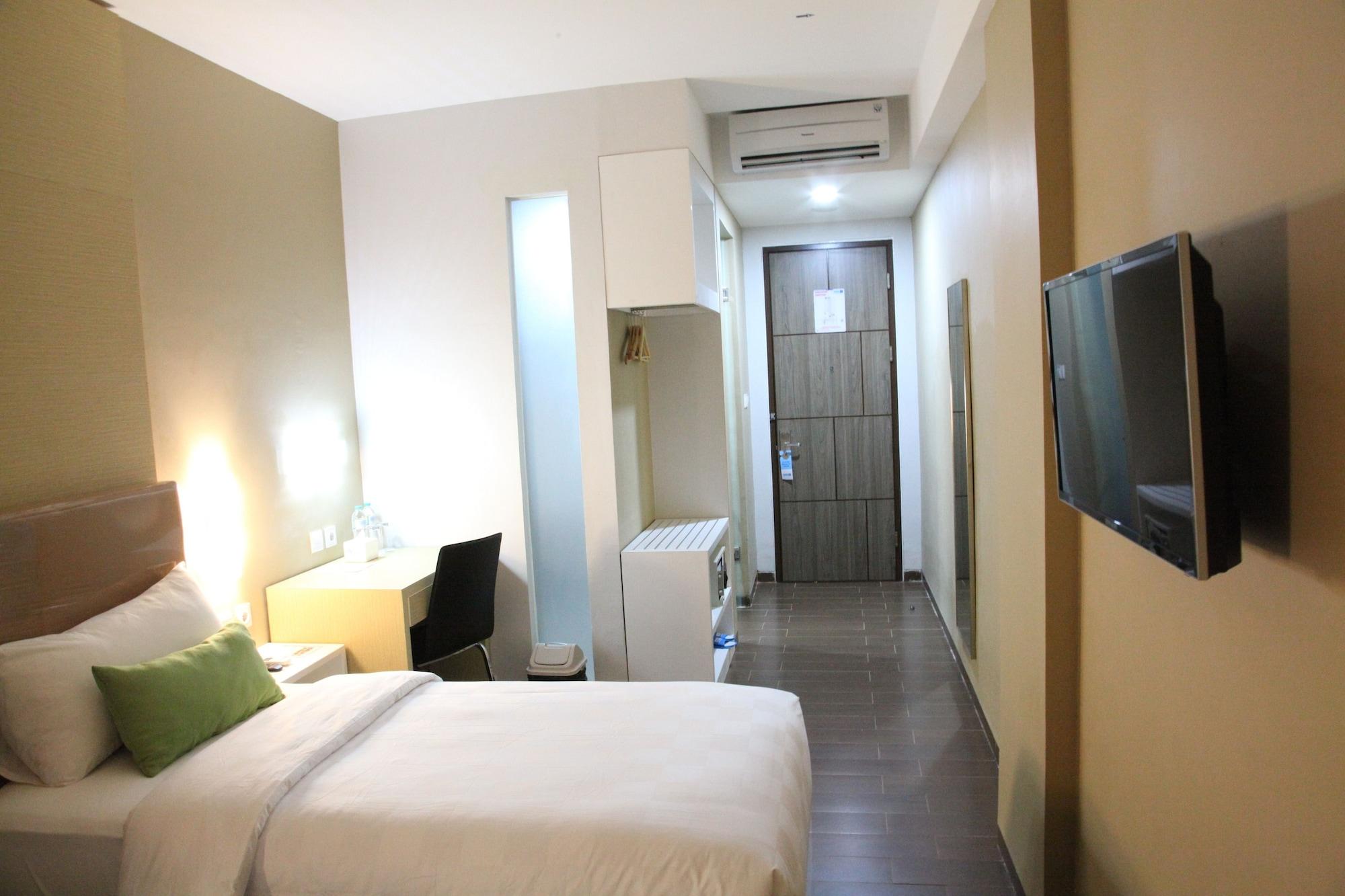 Terraz Tree Hotel Dżakarta Zewnętrze zdjęcie
