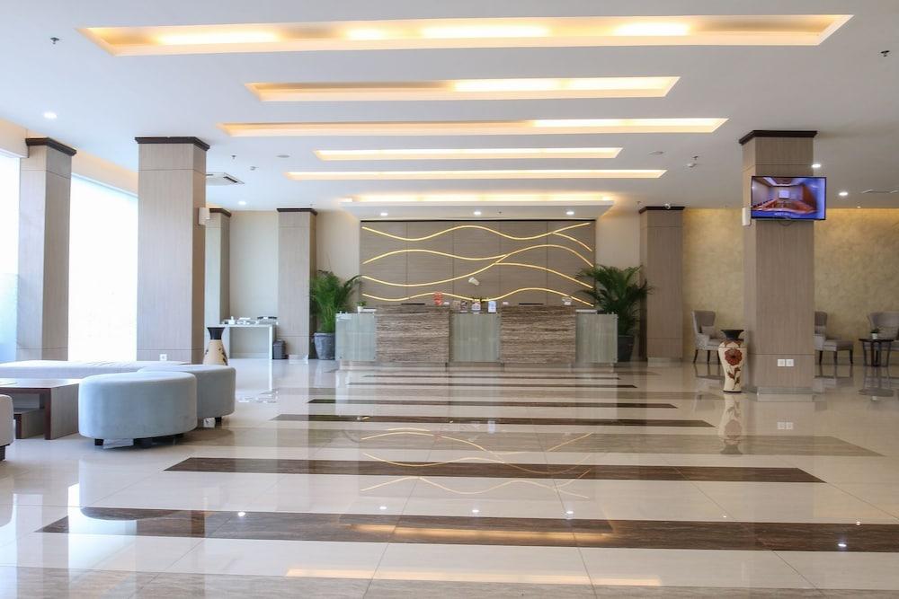 Terraz Tree Hotel Dżakarta Zewnętrze zdjęcie