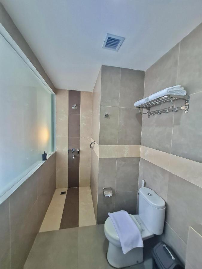 Terraz Tree Hotel Dżakarta Zewnętrze zdjęcie