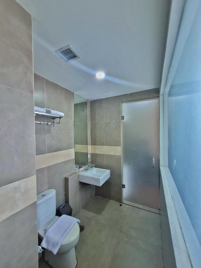 Terraz Tree Hotel Dżakarta Zewnętrze zdjęcie