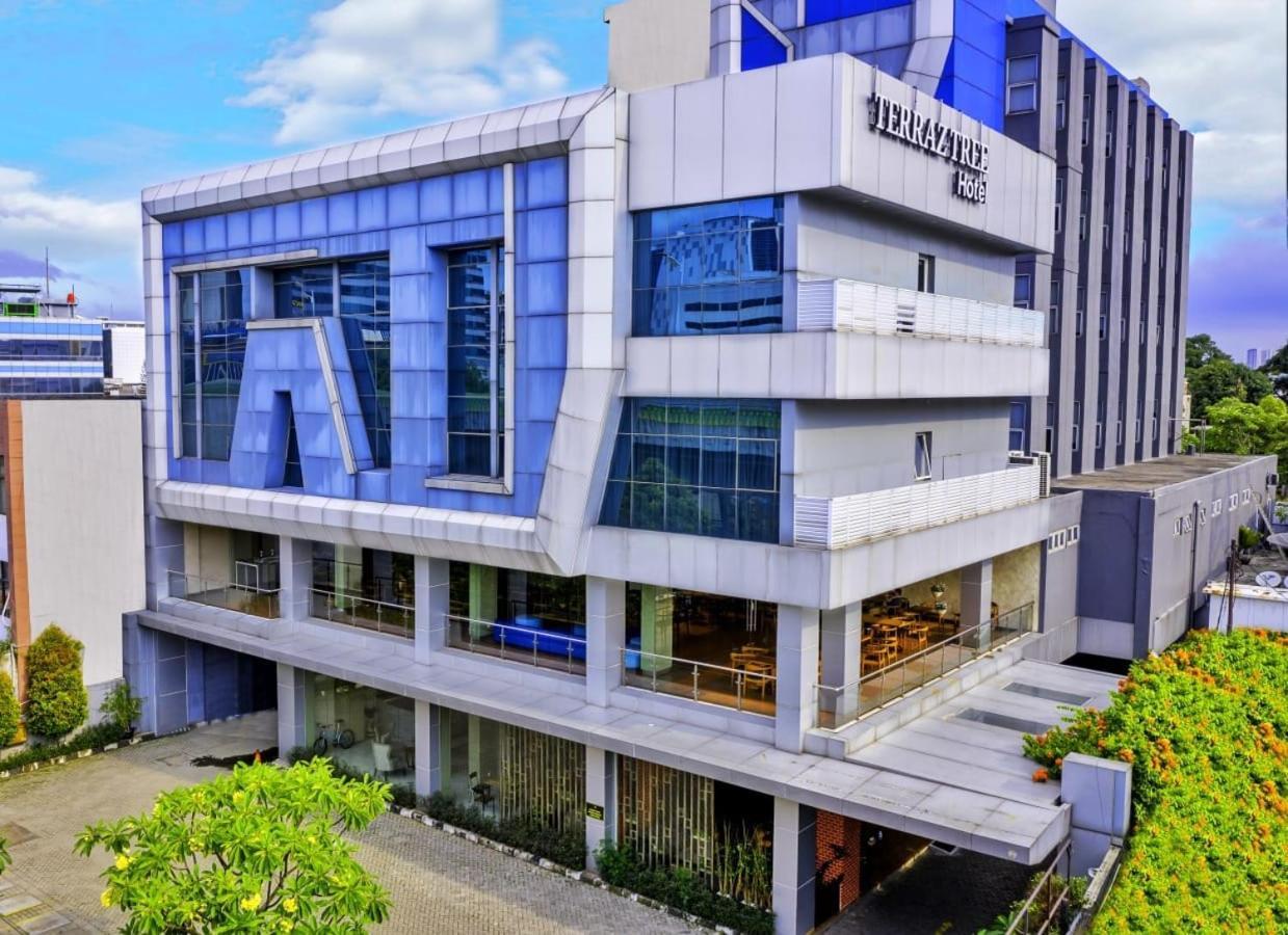 Terraz Tree Hotel Dżakarta Zewnętrze zdjęcie