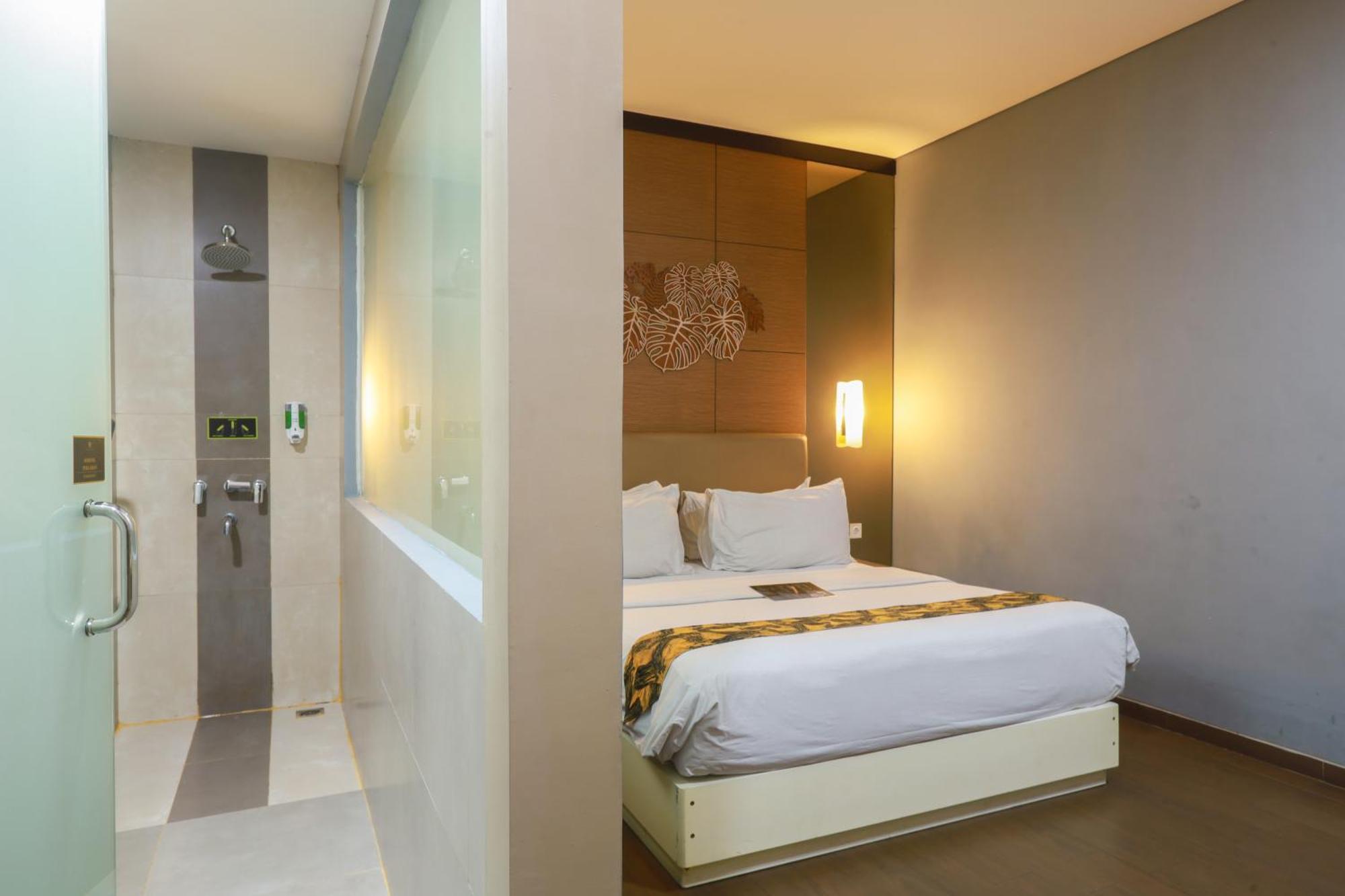 Terraz Tree Hotel Dżakarta Zewnętrze zdjęcie